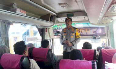 Kapolresta-Sidoarjo-Pantau-Libur-Nataru-Sambil-Motivasi-Personel-di-Pos-Pam-dan-Pos-Yan-Ops-Lilin-Semeru-2023