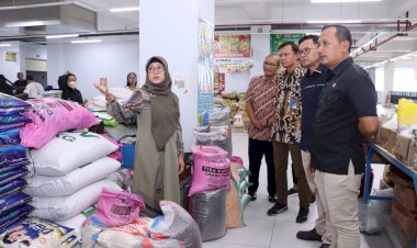 Jelang-Ramadhan-Satgas-Pangan-Polres-Ponorogo-Bersama-Pemkab-Cek-Ketersediaan-Bahan-Pokok-Pangan