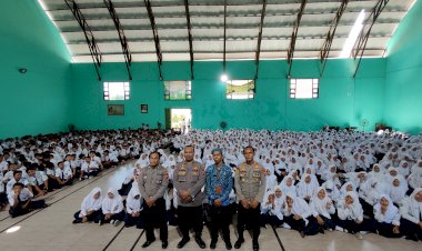 Kapolsek-Wonoayu-Motivasi-Pelajar,-Cegah-Kenakalan-Remaja
