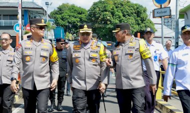 Long-Weekend-Saat-WWF-Berlangsung,-Polda-Jatim-Tambah-Personel-di-Pelabuhan-Ketapang