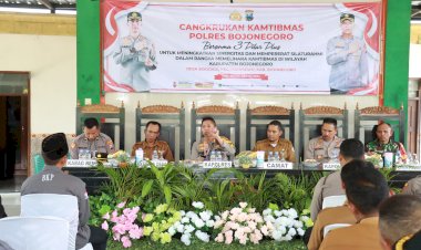 Cangkrukan-Kamtibmas,-Kapolres-Bojonegoro-Ajak-Warga-Perangi-Judi-Online-dan-Miras