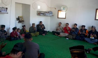 Polres-Pamekasan-Bersama-GSP-Rayakan-Kemerdekaan-RI-ke-–-79-Gelar-Baksos-di-Ponpes-Al-Marzuqi