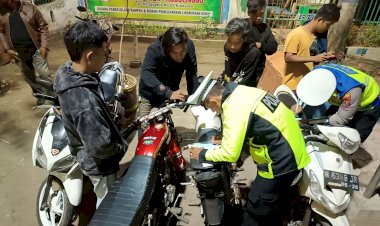Polres-Probolinggo-Tingkatkan-Patroli-Cipta-Kondisi,-Puluhan-Motor-Protolan-Diamankan