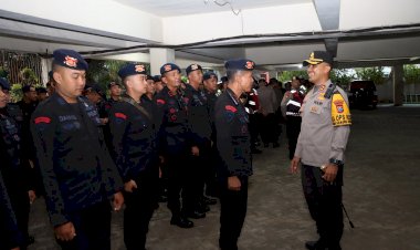Polres-Kediri-Kota-Terjunkan-Ratusan-Personel,-Debat-Pamungkas-Pilkada-2024-Berlangsung-Kondusif