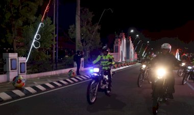 Pasca-Hitung-Suara-Pilkada-Kapolres-Magetan-dan-Forkopimda-Gelar-Patroli-Malam-Pastikan-Kamtibmas-Kondusif