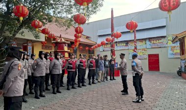 Polresta-Sidoarjo-Gelar-Apel-Pengamanan-di-Klenteng-Tjong-Hok-Kiong-Jelang-Perayaan-Imlek
