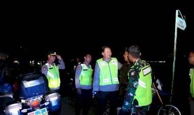 Patroli-Bermotor-Sinergitas-TNI–Polri-Amankan-Malam-1-Suro-di-Kabupaten-Magetan