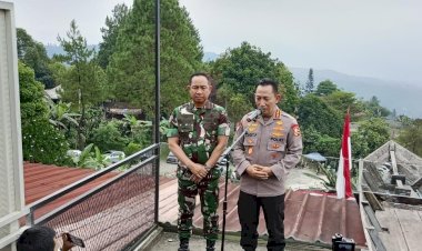 Kapolri-dan-Panglima-TNI-Siapkan-Langkah-Tegas-Atasi-Aksi-Anarkis,-Pastikan-Pemulihan-Keamanan-Nasional