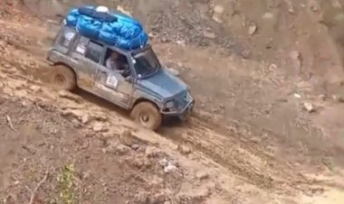 Polri,-TNI-dan-Pemda-Tembus-Medan-Ekstrem,-Pastikan-Kehadiran-Negara-bagi-Warga-Terisolasi-di-Pining-Gayo-Lues