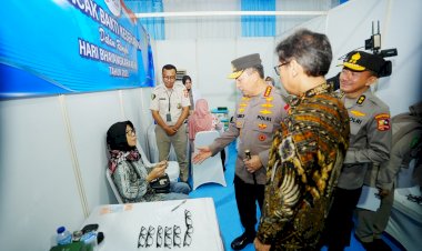 Hadiri-Puncak-Bakti-Kesehatan-Kapolri-Berikan-Pelayanan-Terbaik-ke-Masyarakat-dan-Anggota