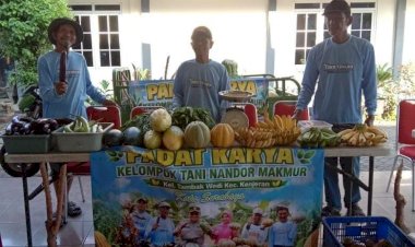 Polres-Pelabuhan-Tanjungperak-Gelar-Gerakan-Pangan-Murah-Hasil-Panen-Lahan-Ketahanan-Pangan