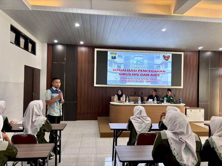 Polresta Sidoarjo Edukasi Bahaya HIV/AIDS di Kalangan Pelajar